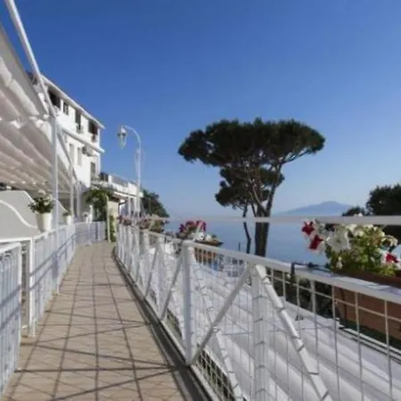 Apartahotel Le Terrazze 3*