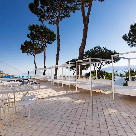 Le Terrazze Aparthotel