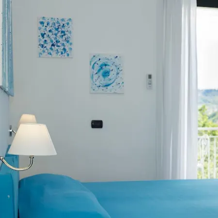 Le Terrazze Aparthotel 3*